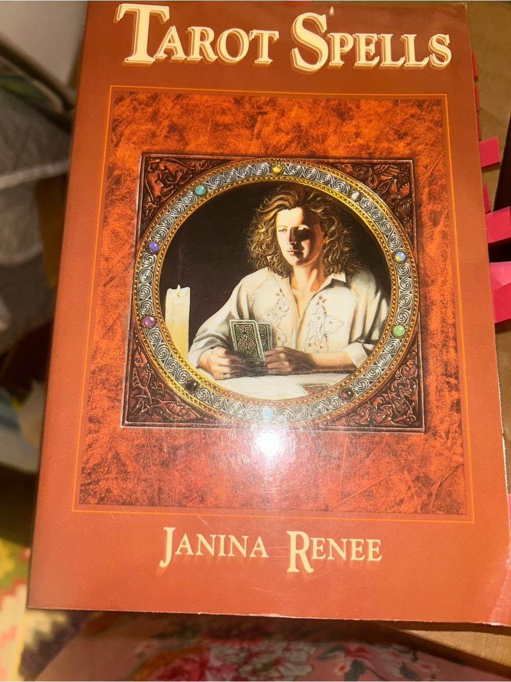 Assorted books - Picture 8 of 13